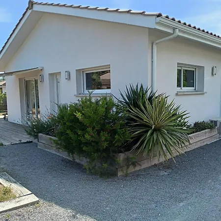 Chez Steph Villa Salles  Exterior photo